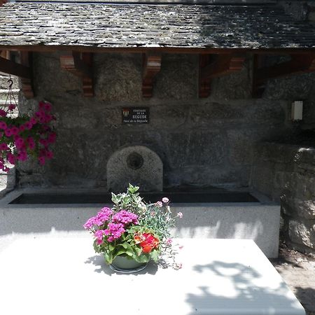 Gite De La Begude Rieutort Esterno foto