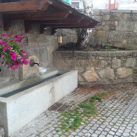 Gite De La Begude Rieutort Esterno foto